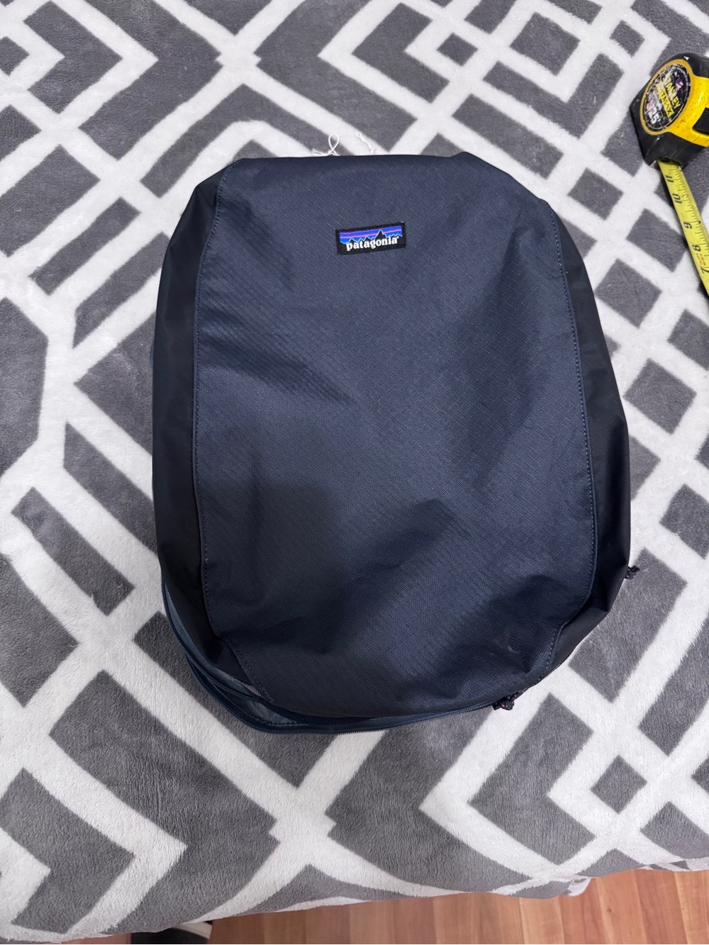Patagonia Dark Navy Men’s Streamlined Backpack